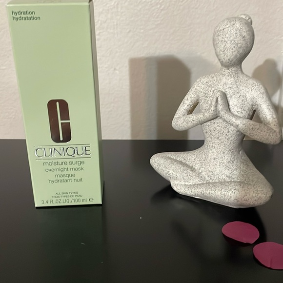 Clinique Tops - Clinique Moisturizer Surge Overnight Mask, New